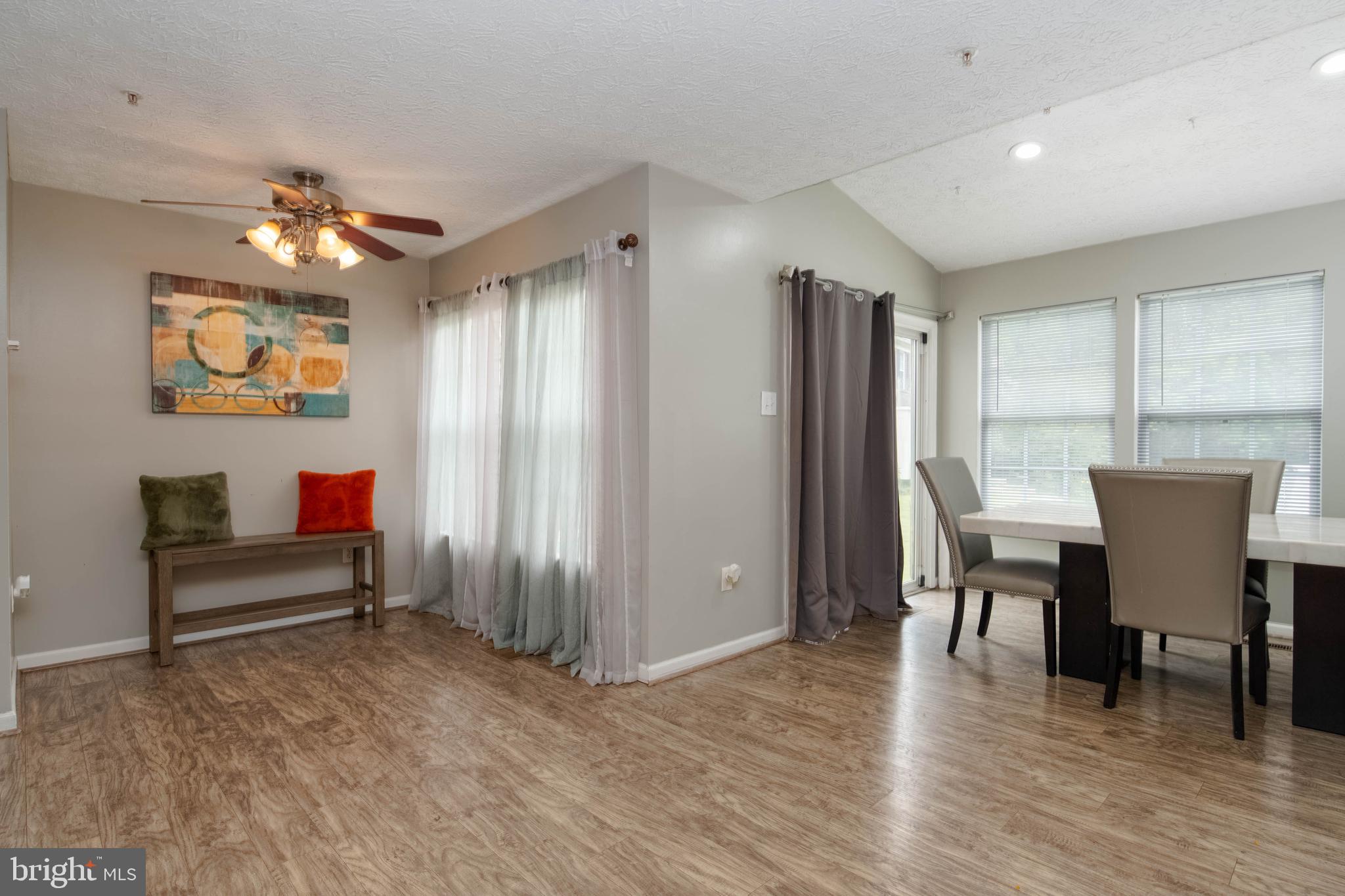 NEW HAVEN WOODS - Residential