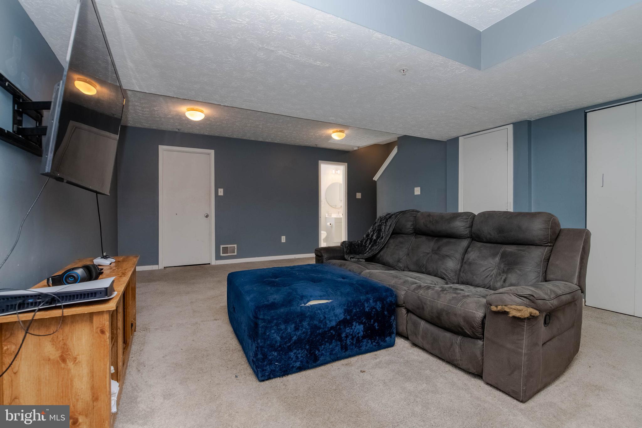 NEW HAVEN WOODS - Residential