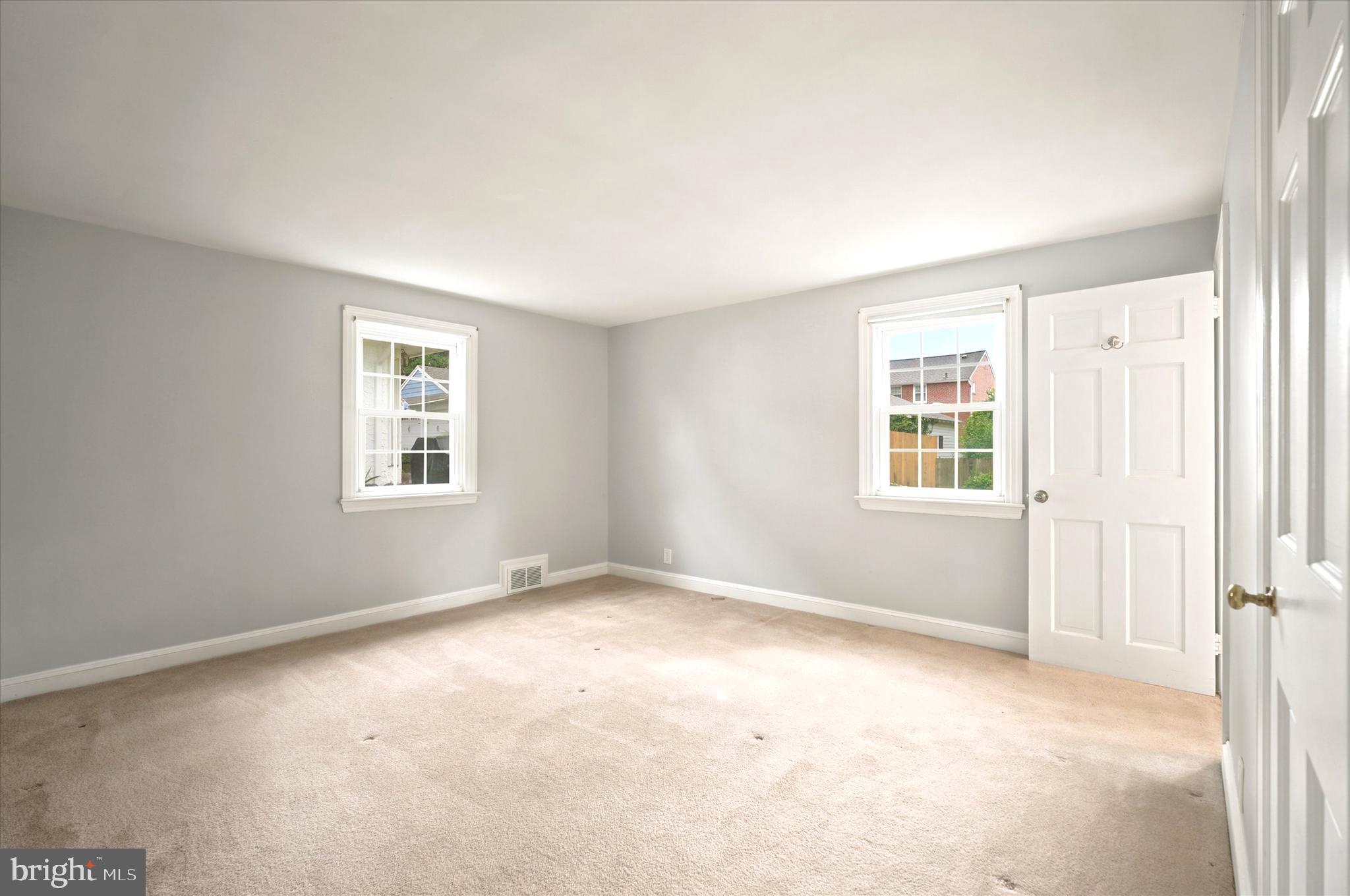 MERWOOD PARK - Residential