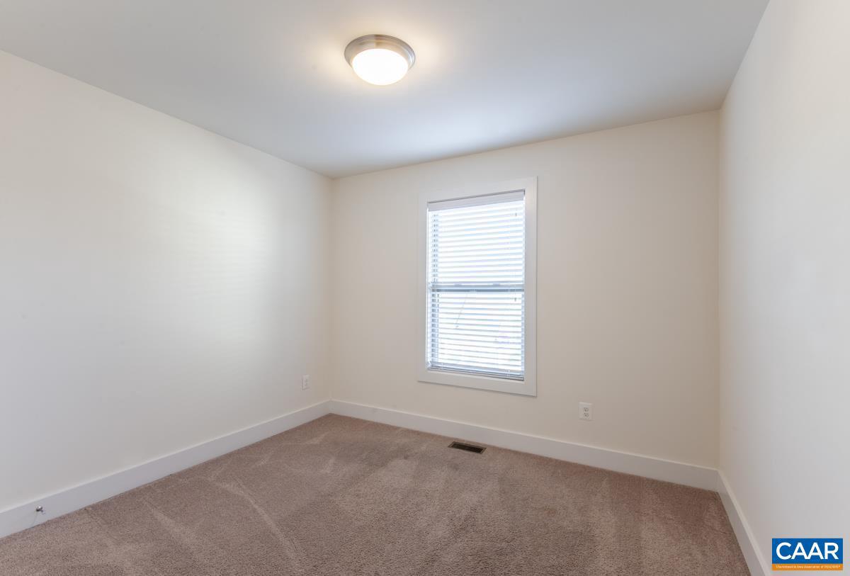 OLD TRAIL - Residential Lease
