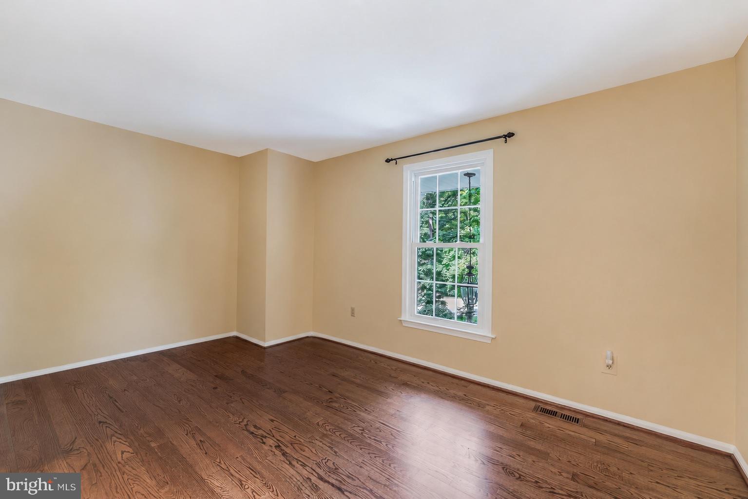 FRANKLIN FARM - Residential