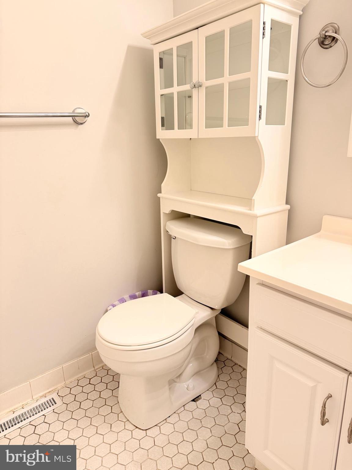 MAYS CHAPEL VILLAGE - Residential Lease