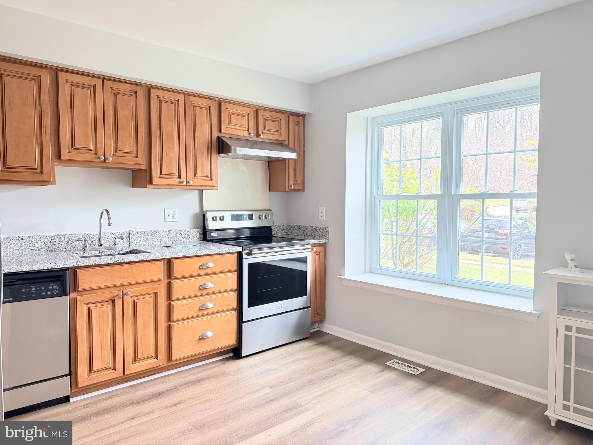 MAYS CHAPEL VILLAGE - Residential Lease