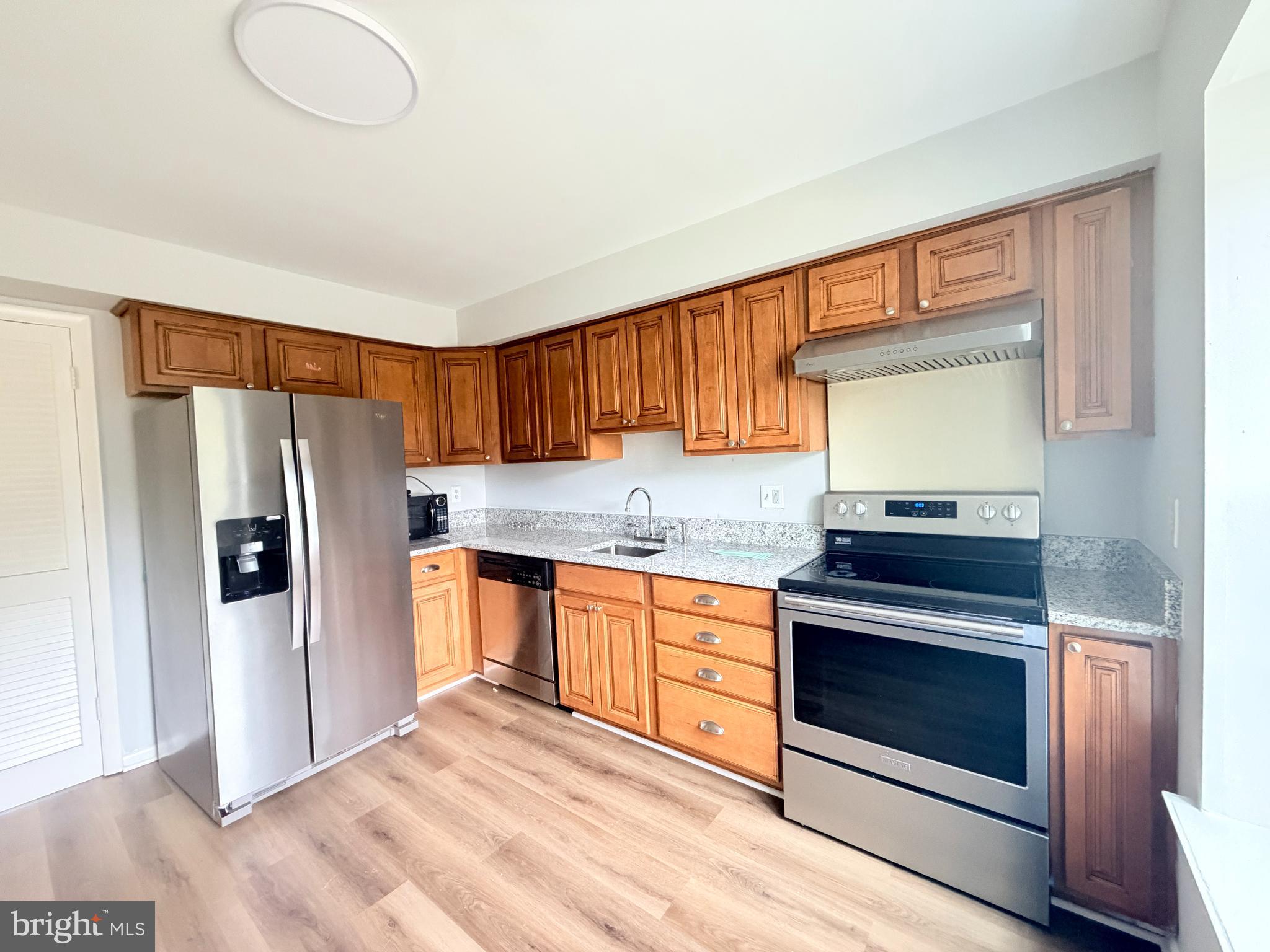 MAYS CHAPEL VILLAGE - Residential Lease