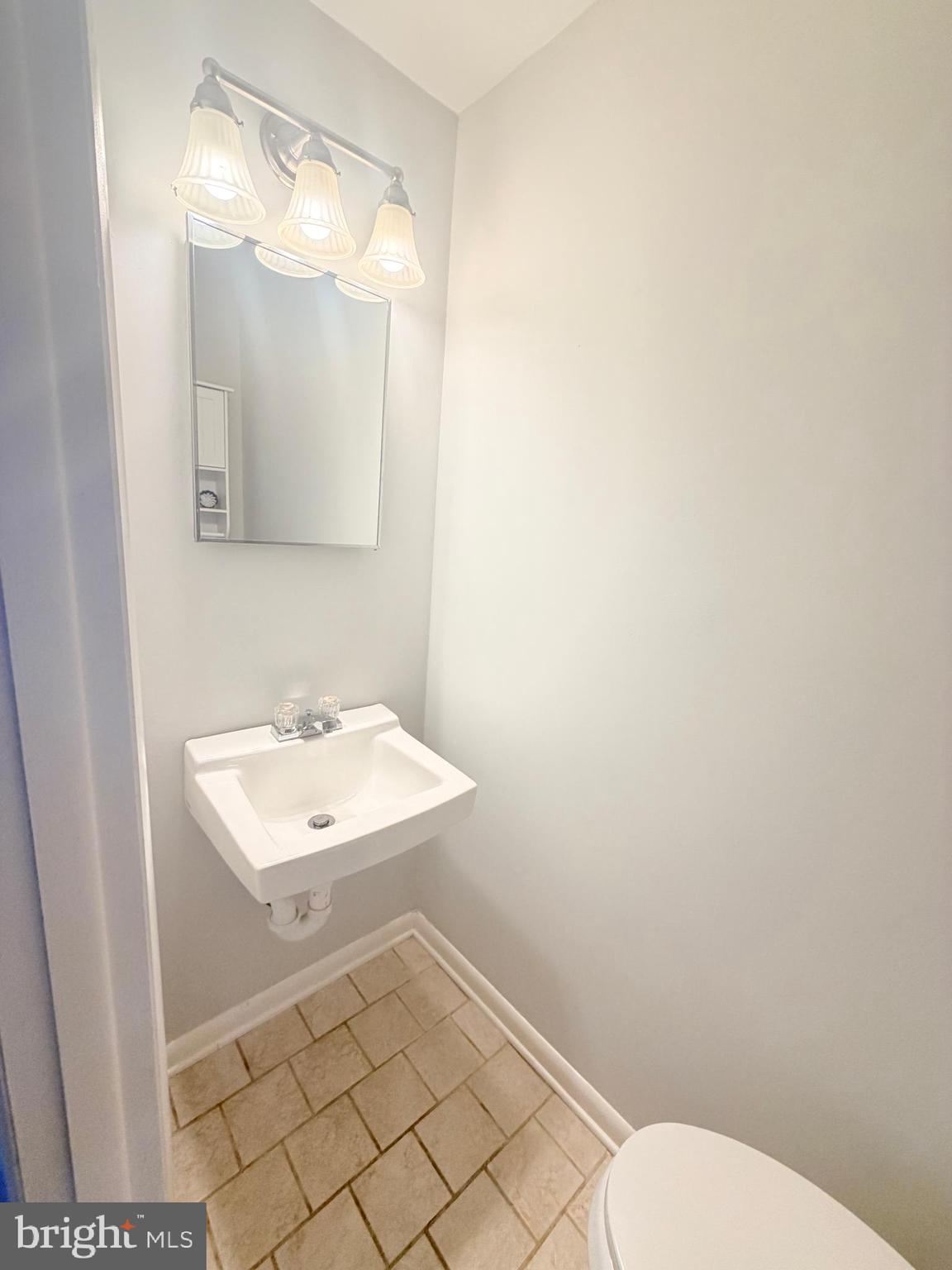 MAYS CHAPEL VILLAGE - Residential Lease