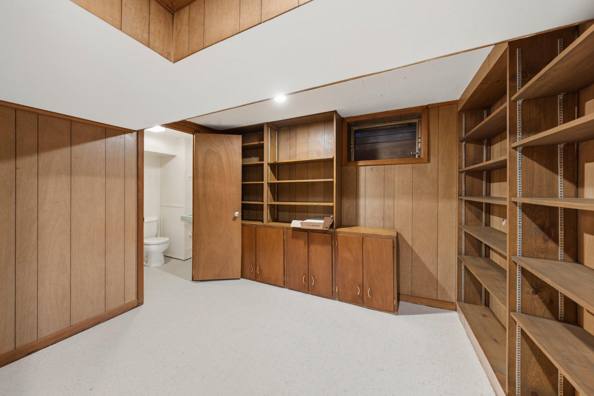 KENSINGTON ESTATES - Residential