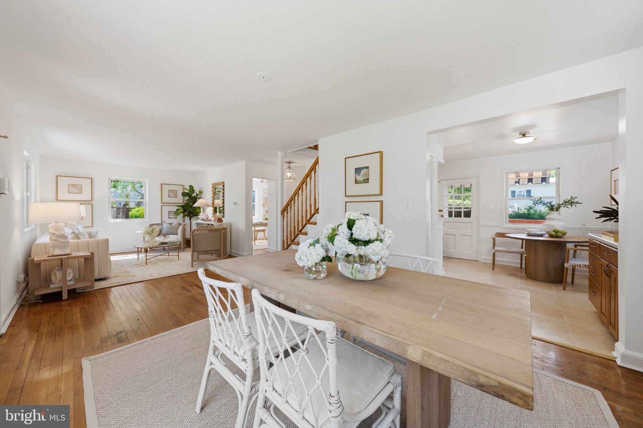 KENSINGTON ESTATES - Residential