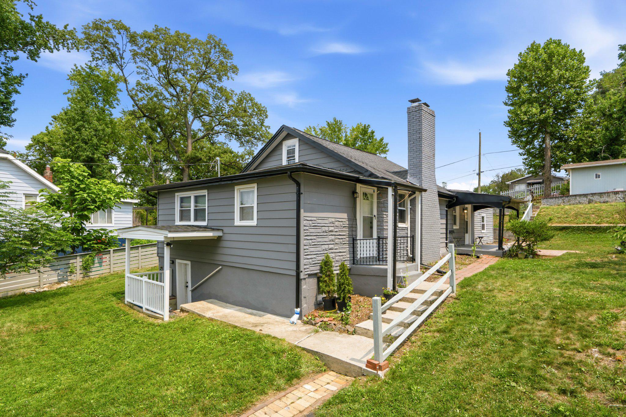 DISTRICT HEIGHTS - Residential