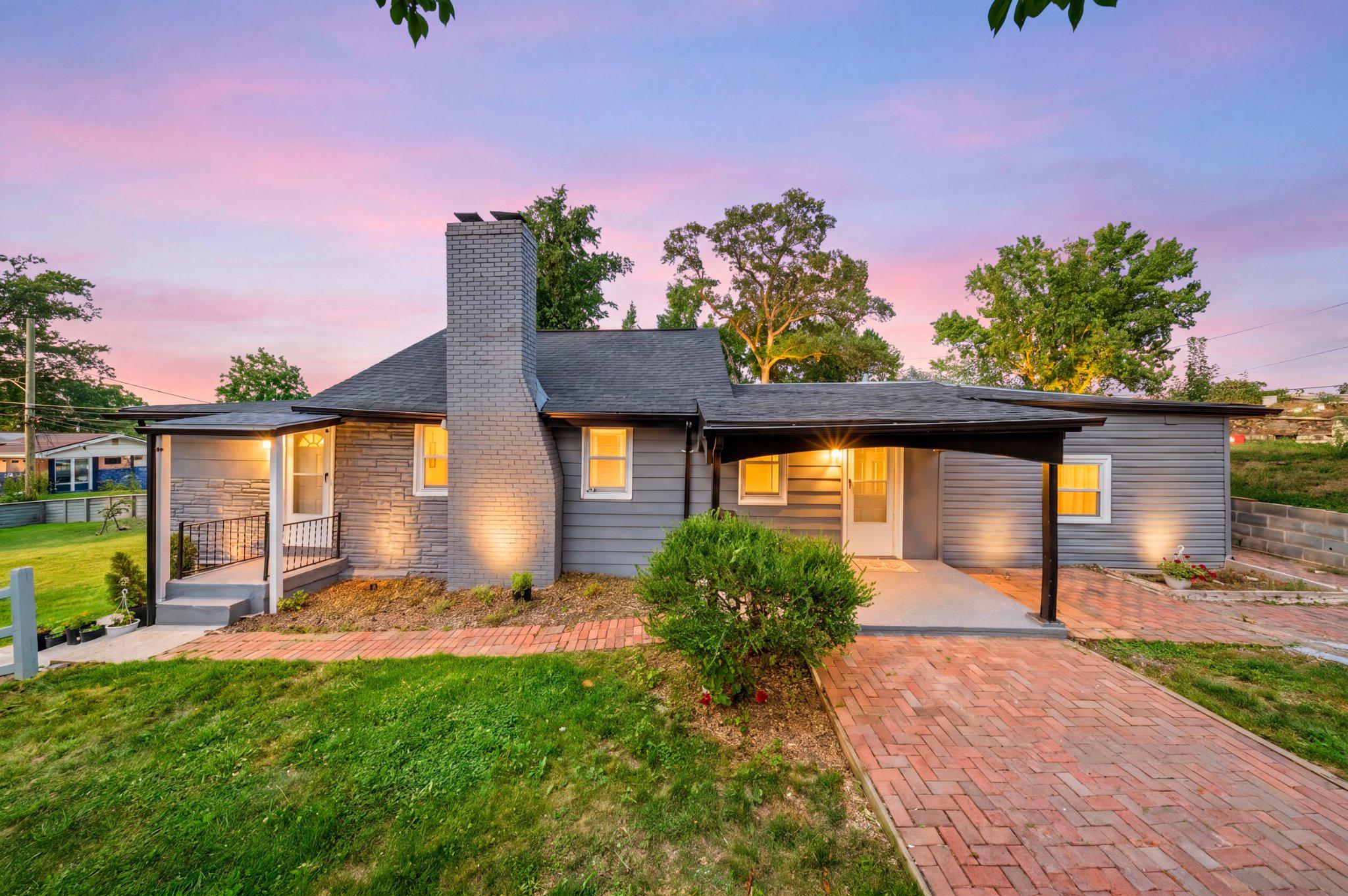 DISTRICT HEIGHTS - Residential