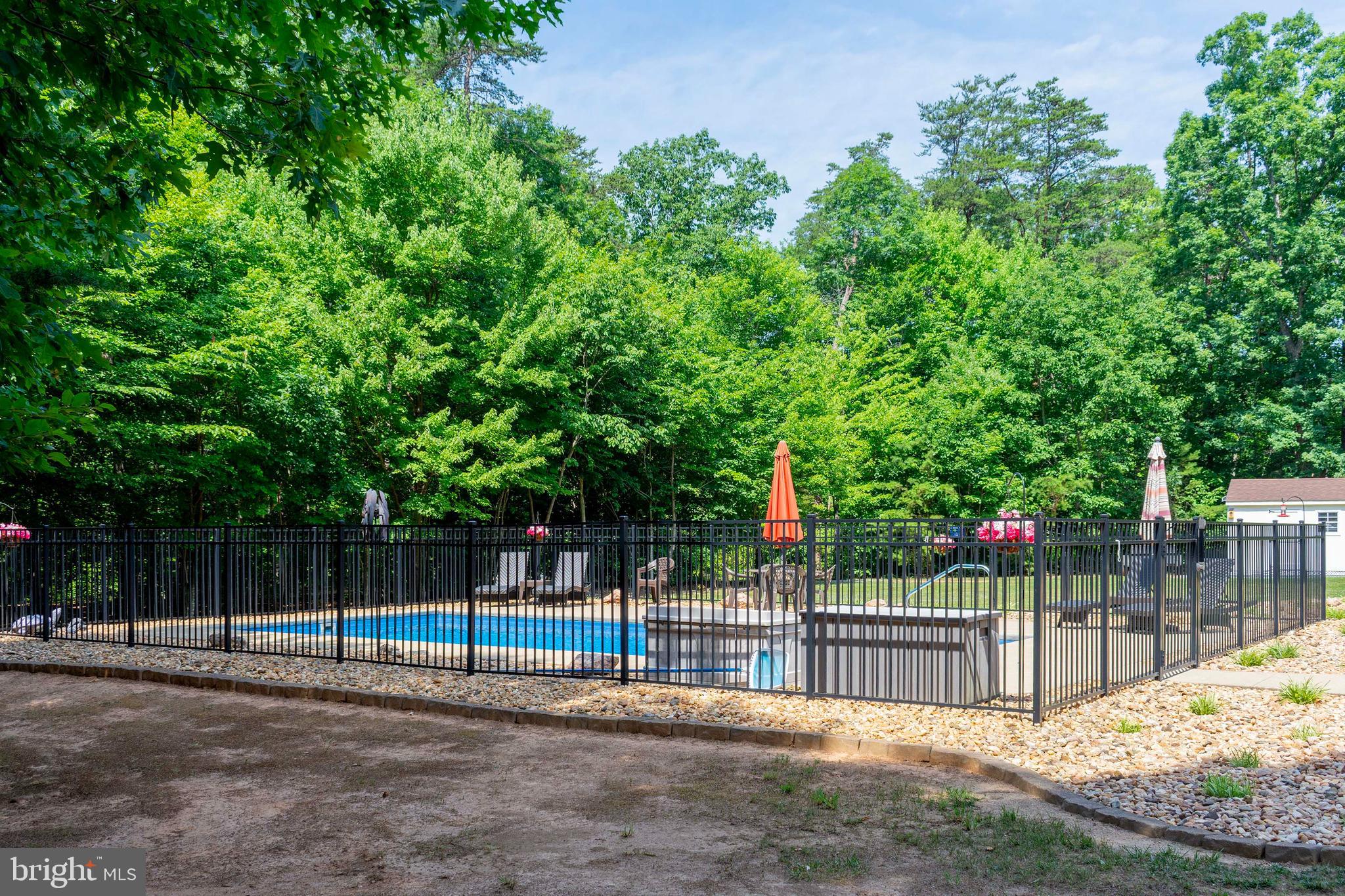 MAGNOLIA HARBOUR - Residential