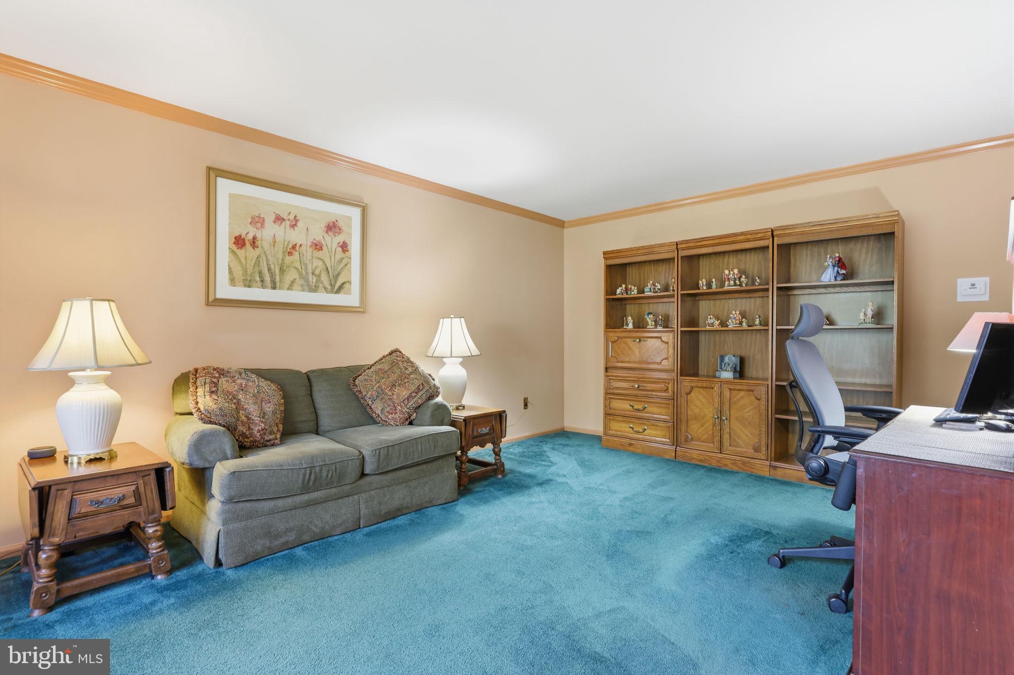 ABINGTON WOODS - Residential