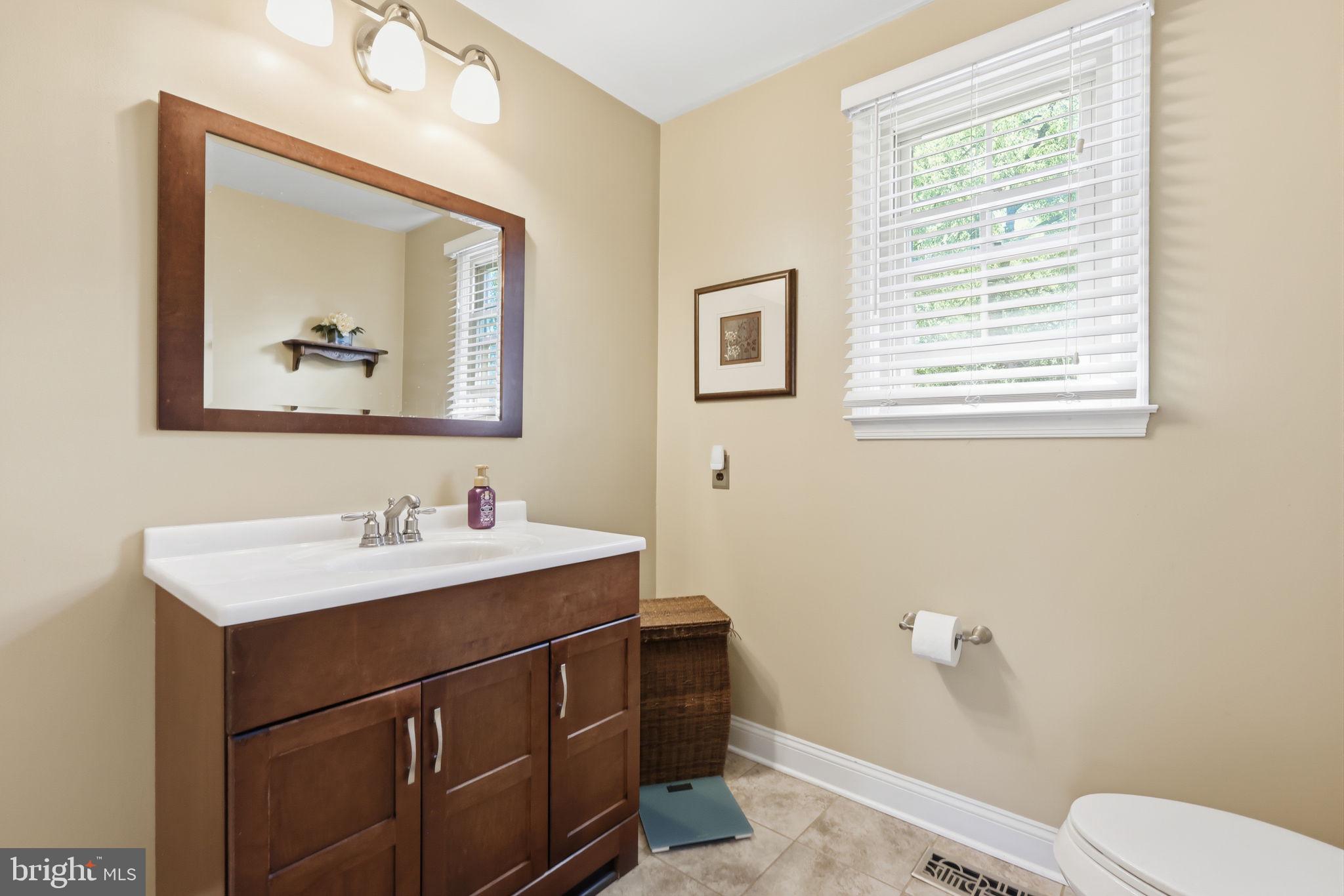 ABINGTON WOODS - Residential