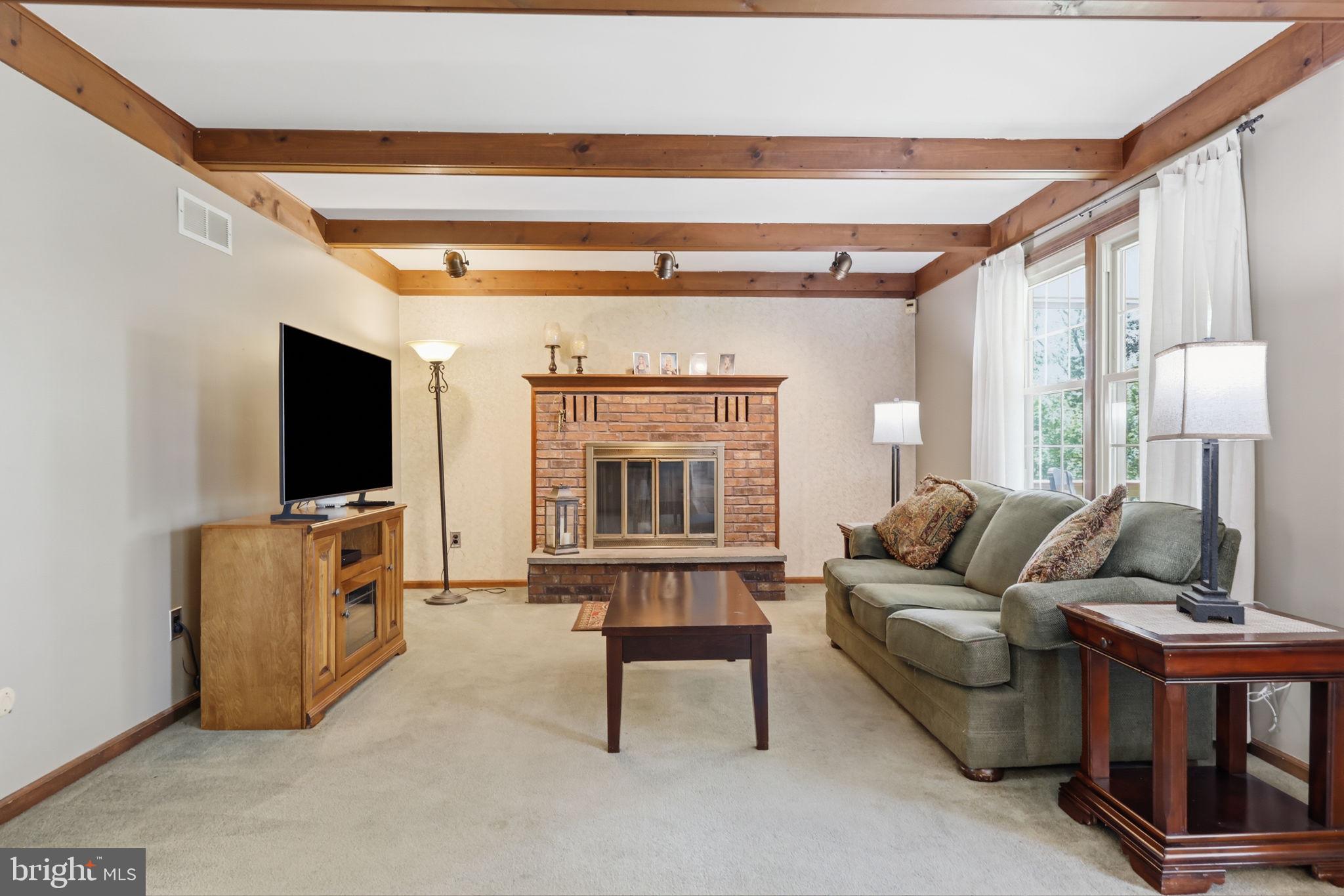 ABINGTON WOODS - Residential