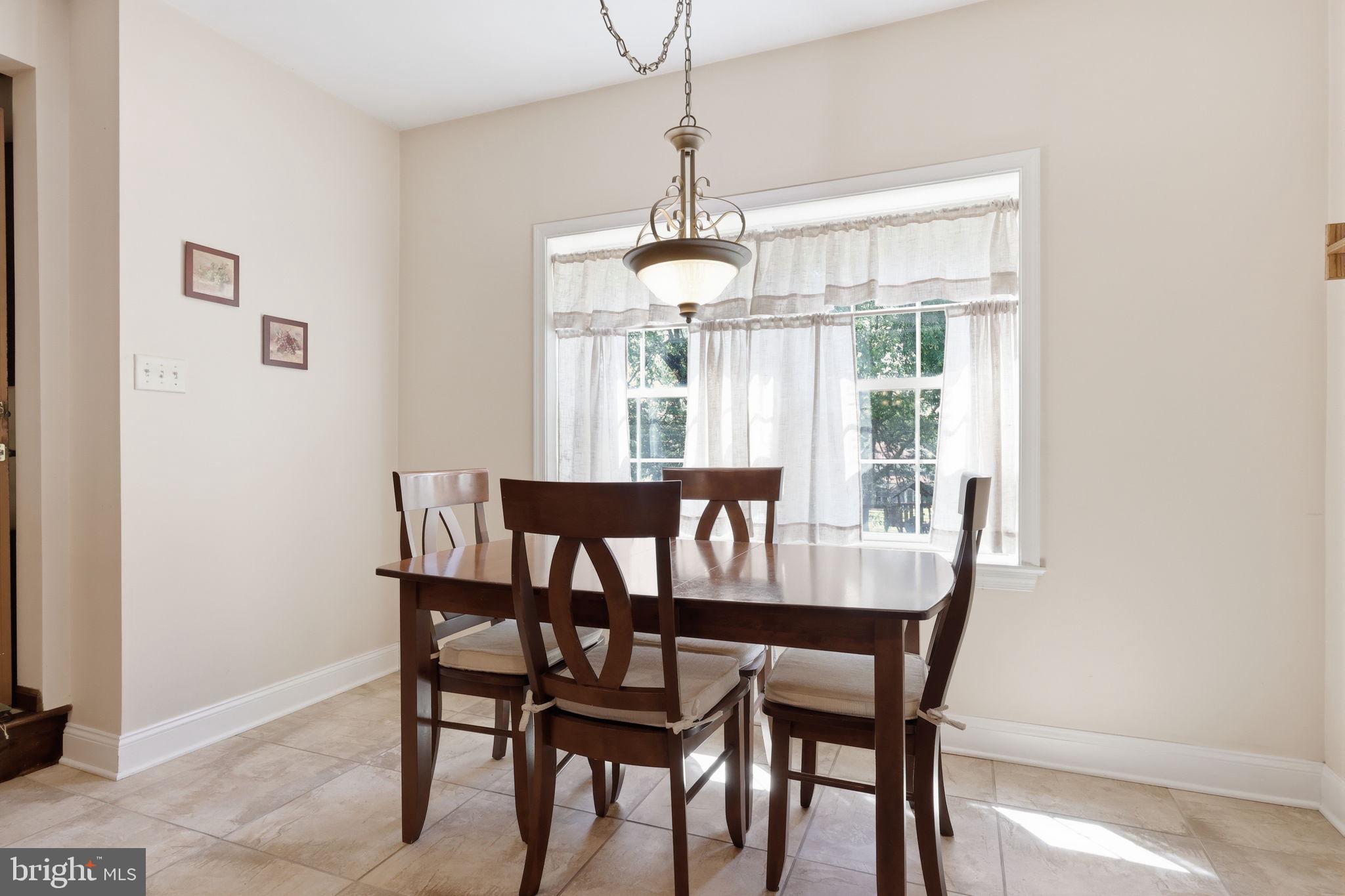 ABINGTON WOODS - Residential