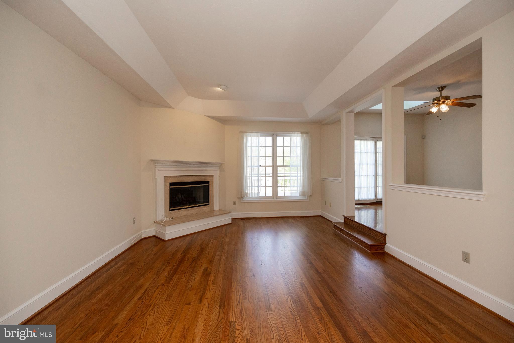 CAMBRIDGE CHASE - Residential