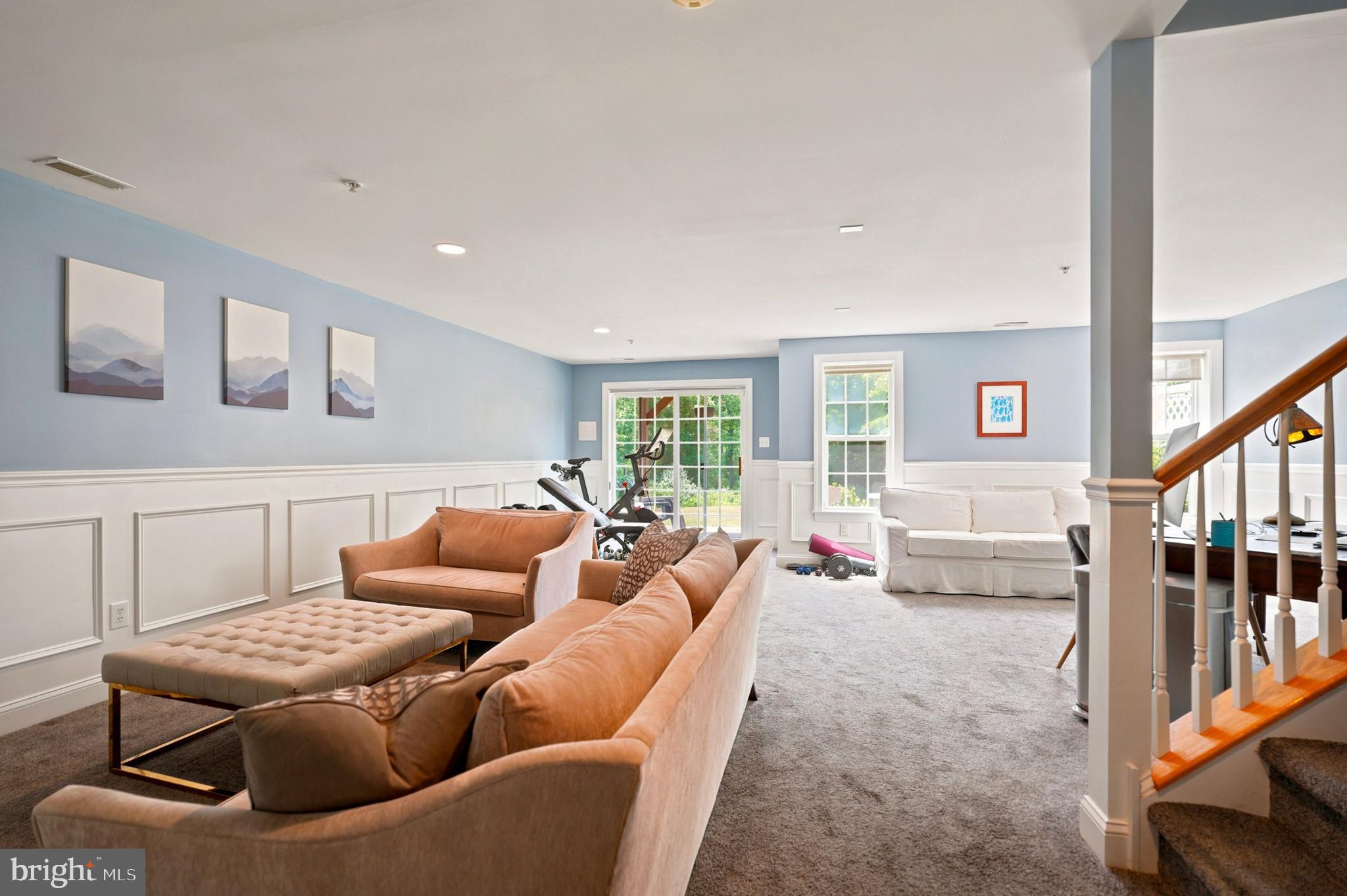 TH AT HERITAGE CNTR - Residential