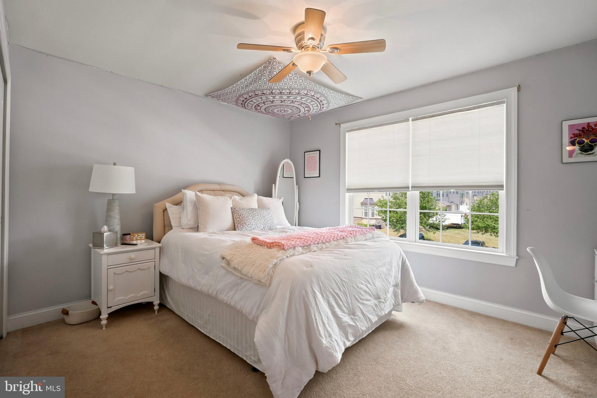 TH AT HERITAGE CNTR - Residential