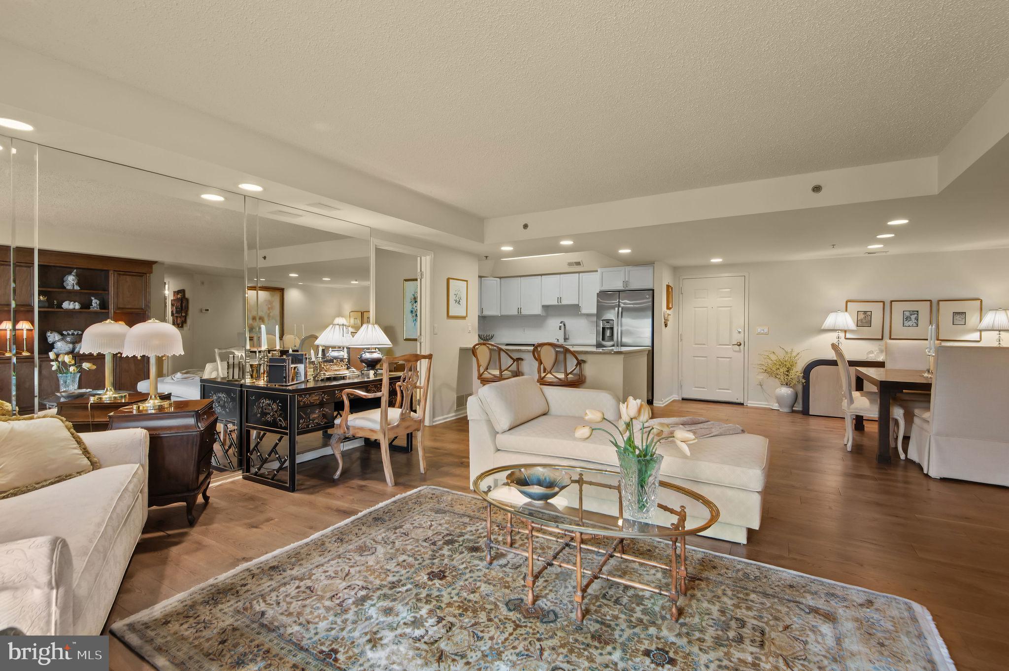 CENTENNIAL STATION - Residential