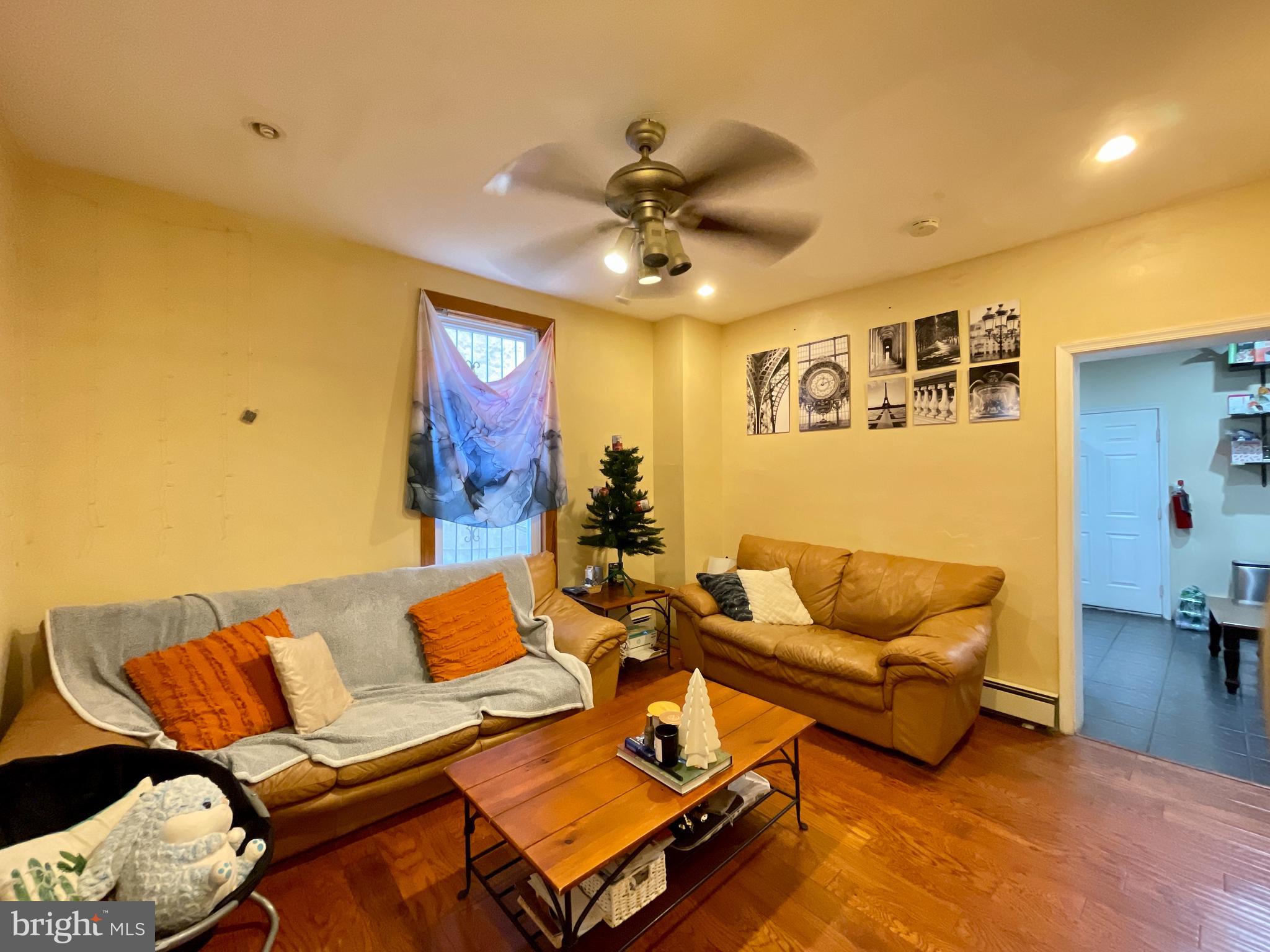 POWELTON VILLAGE - Residential