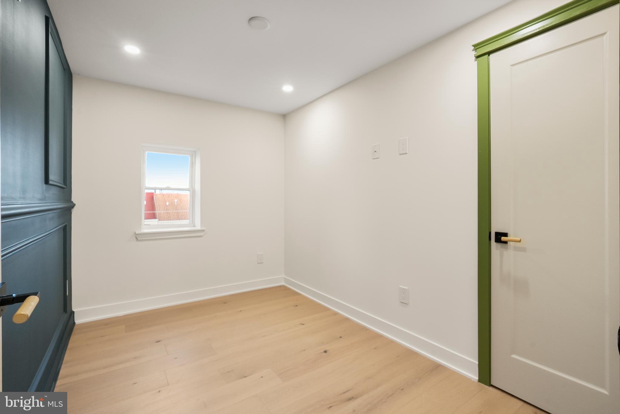 NORRIS SQUARE - Residential