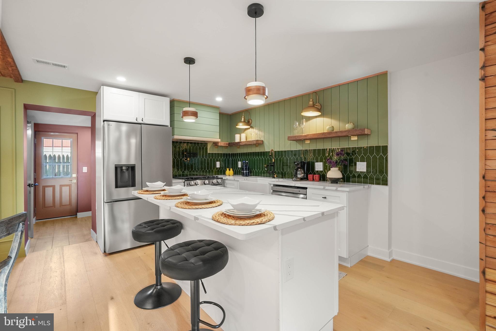 NORRIS SQUARE - Residential