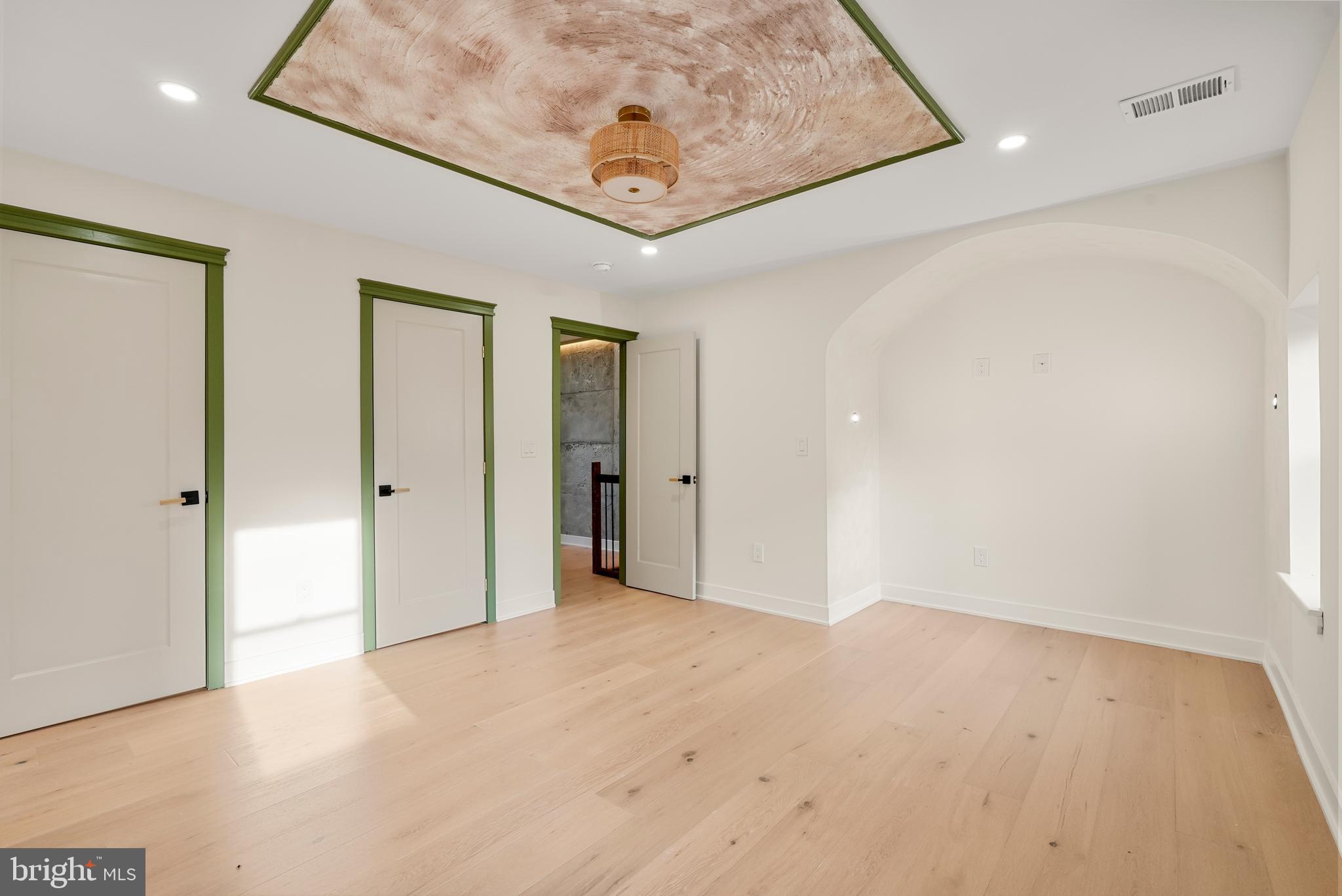 NORRIS SQUARE - Residential