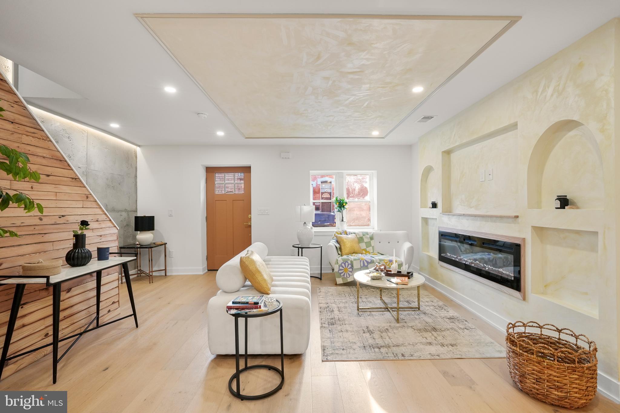 NORRIS SQUARE - Residential