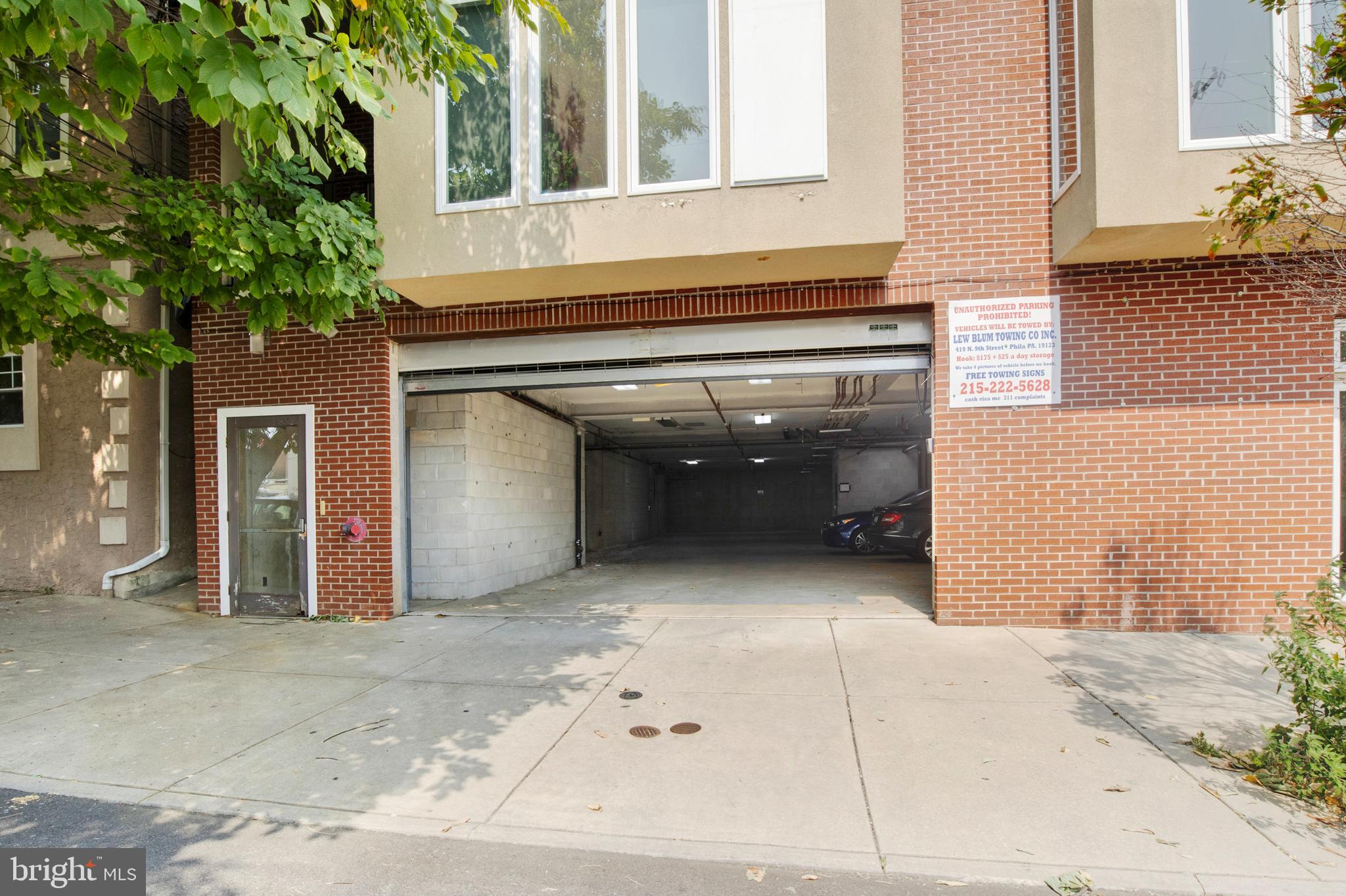 EAST FALLS - Residential