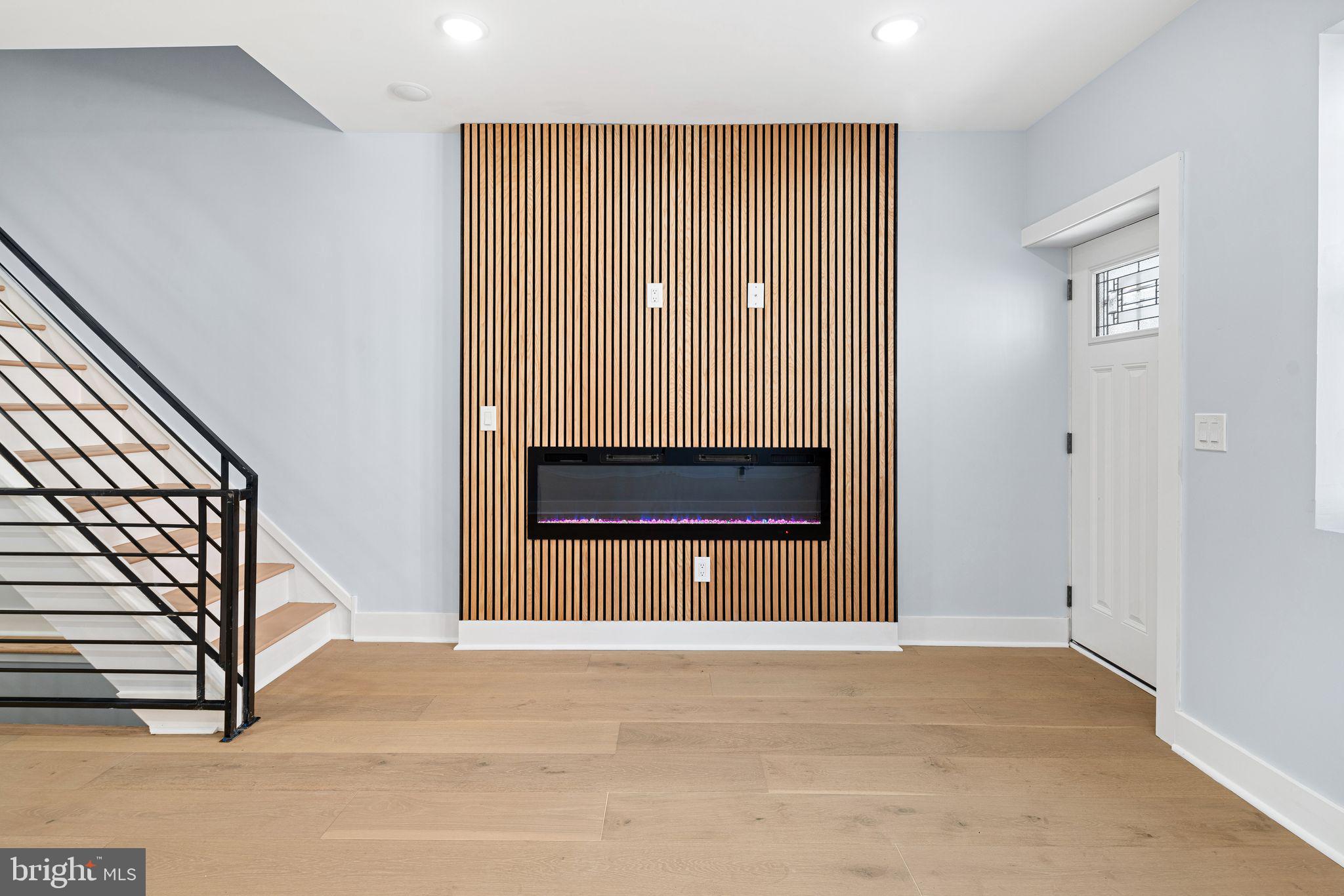 PORT RICHMOND - Residential