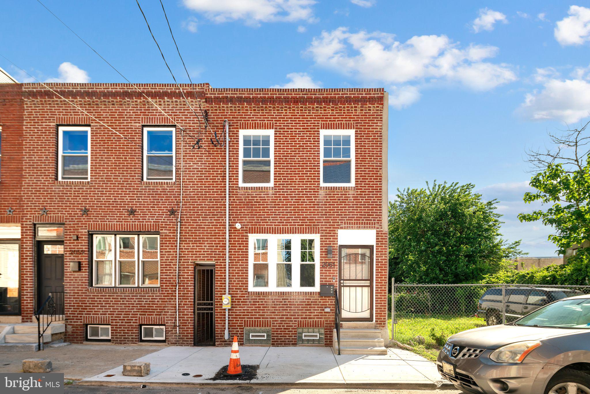 PORT RICHMOND - Residential