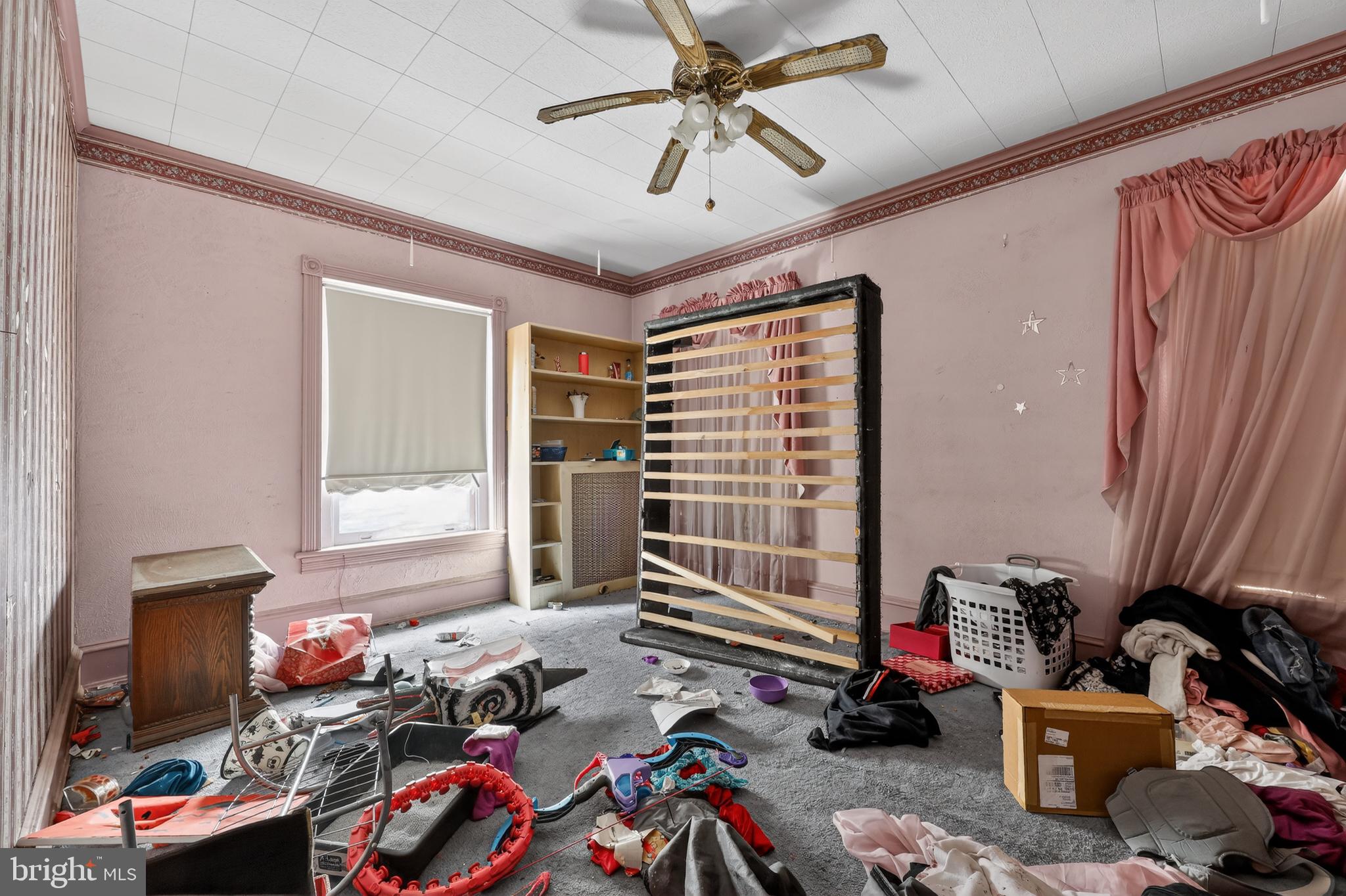 NONE AVAILABEL - Residential