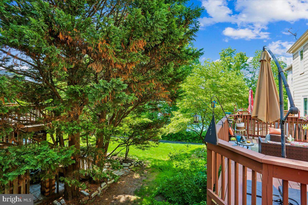 WILLOW COVE TOWNHOMES - Residential