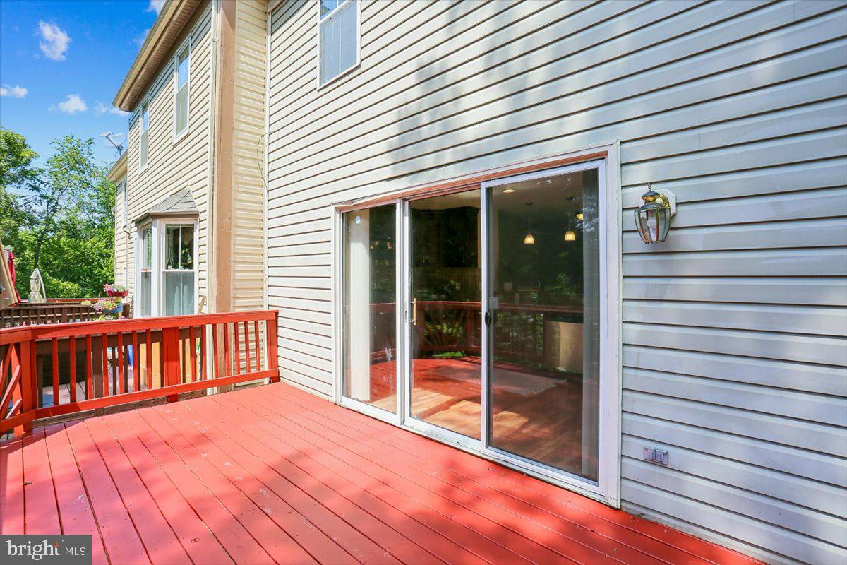 WILLOW COVE TOWNHOMES - Residential