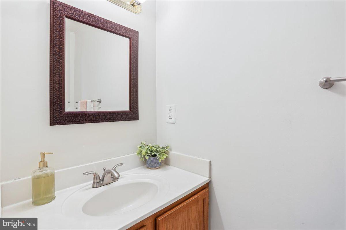 WILLOW COVE TOWNHOMES - Residential
