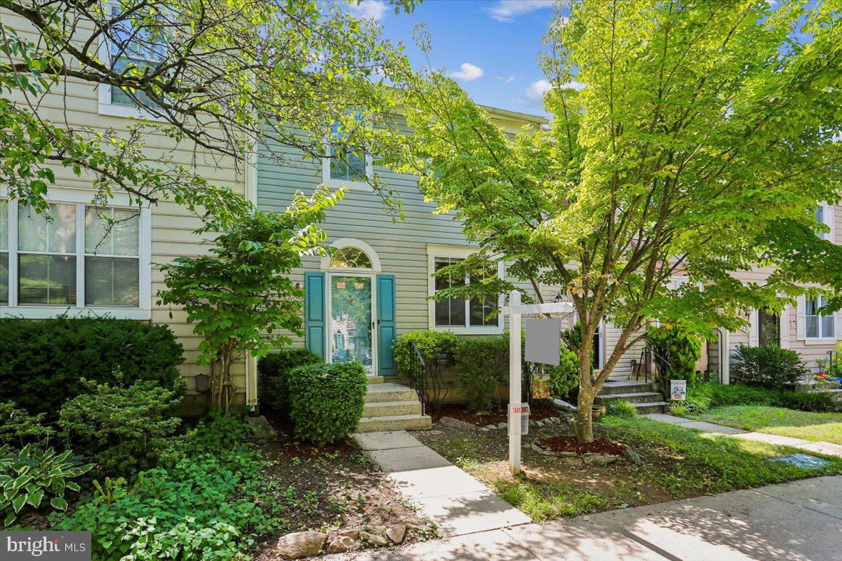 WILLOW COVE TOWNHOMES - Residential