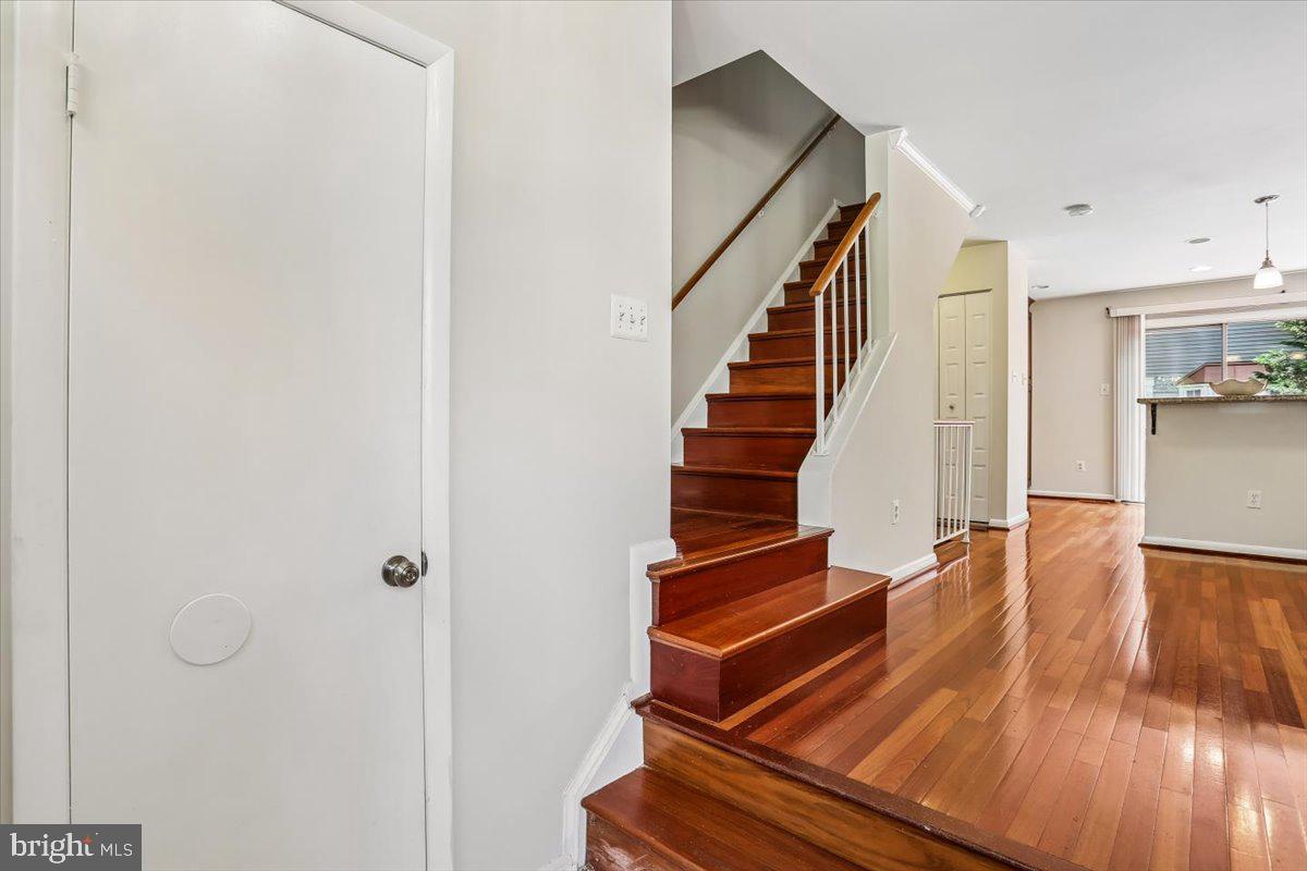 WILLOW COVE TOWNHOMES - Residential