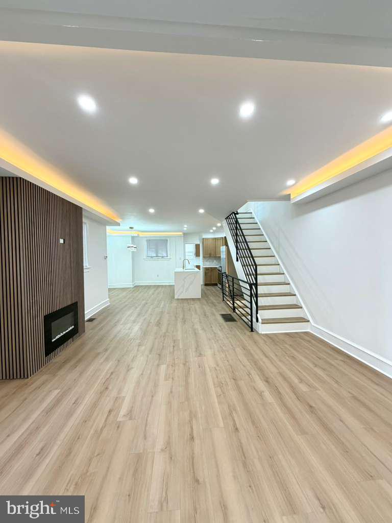 HOLMESBURG - Residential