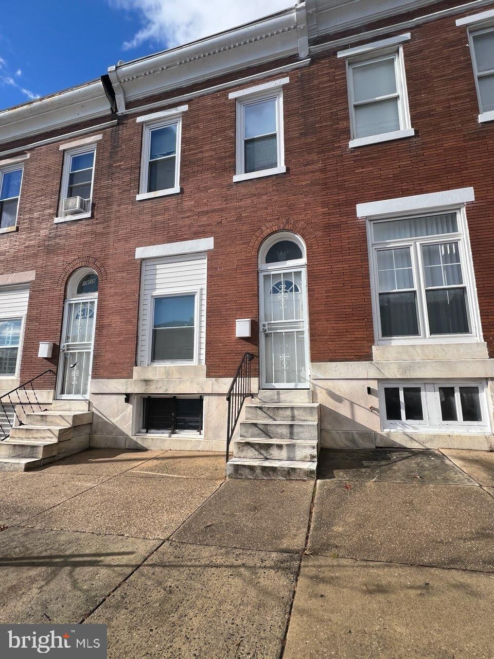 BROADWAY EAST - Residential