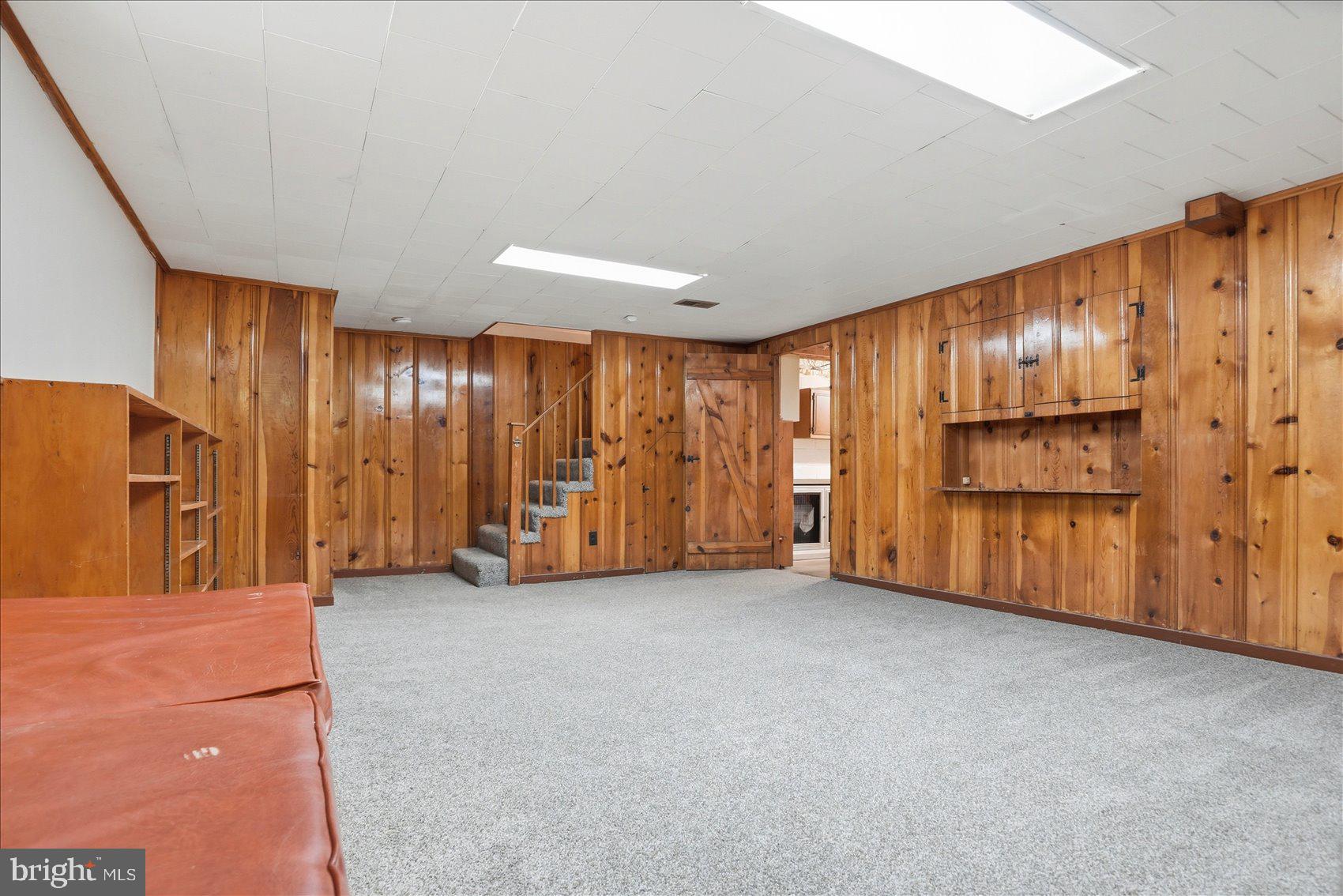 LOCH RAVEN VILLAGE - Residential