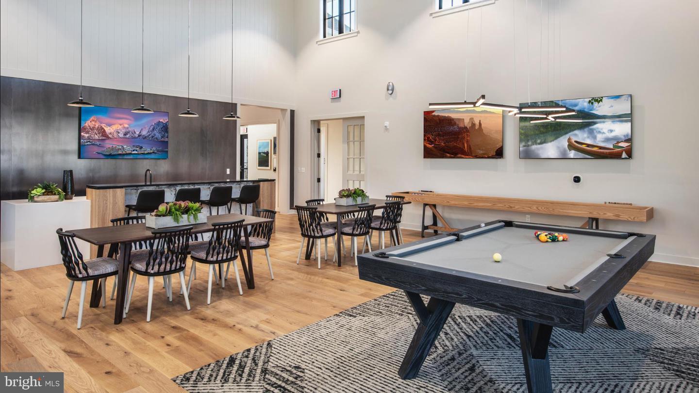 REGENCY AT WATERSIDE - Residential Lease