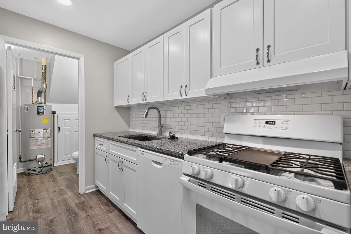 WHISKEY BOTTOM - Residential