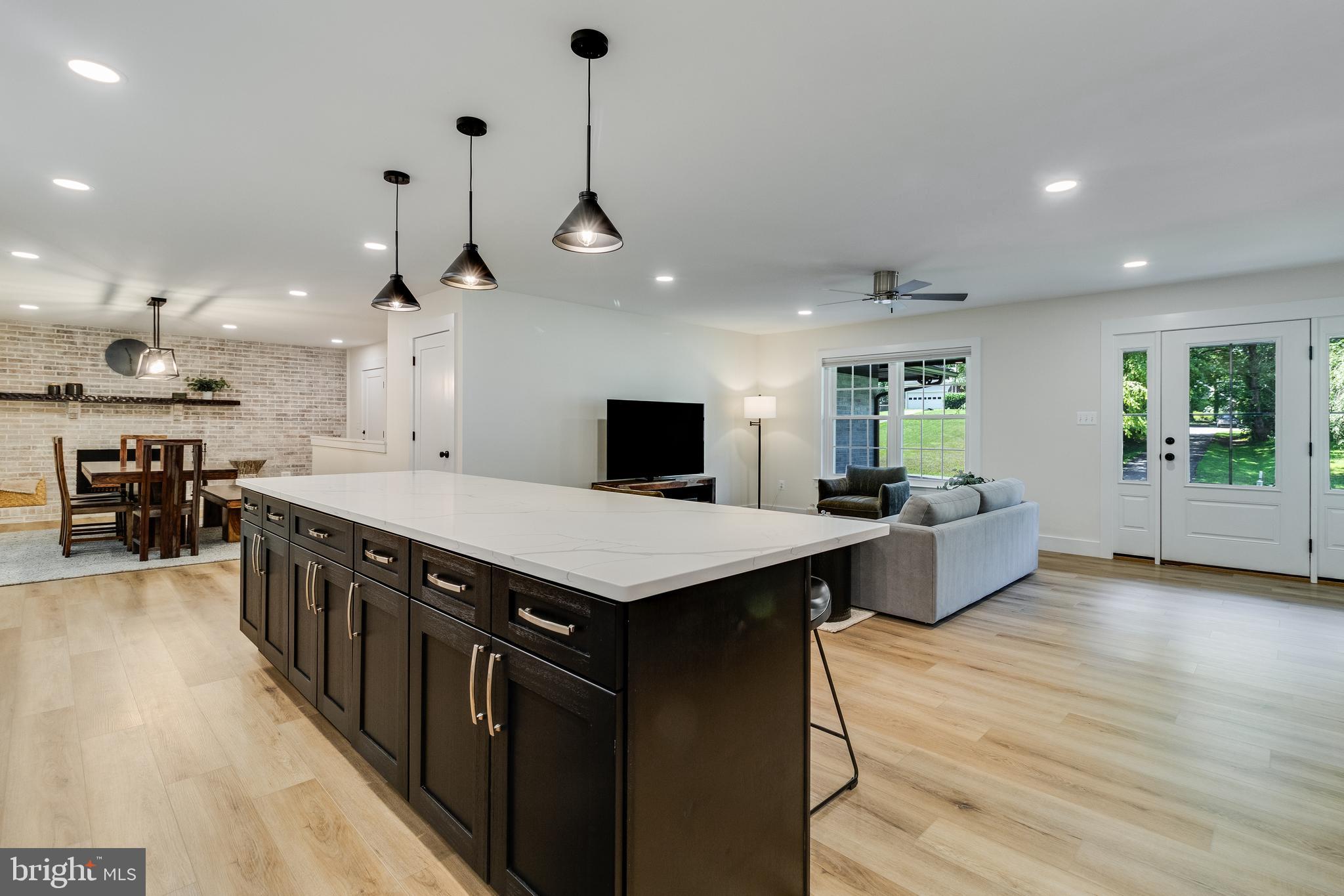 APPLE GREENE - Residential