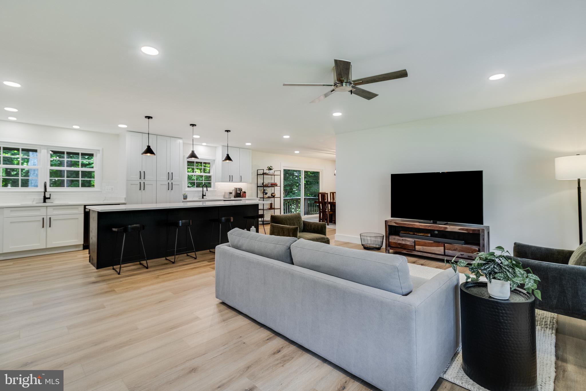 APPLE GREENE - Residential