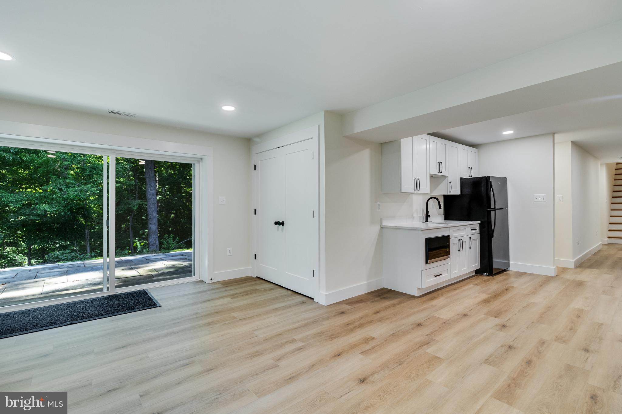 APPLE GREENE - Residential