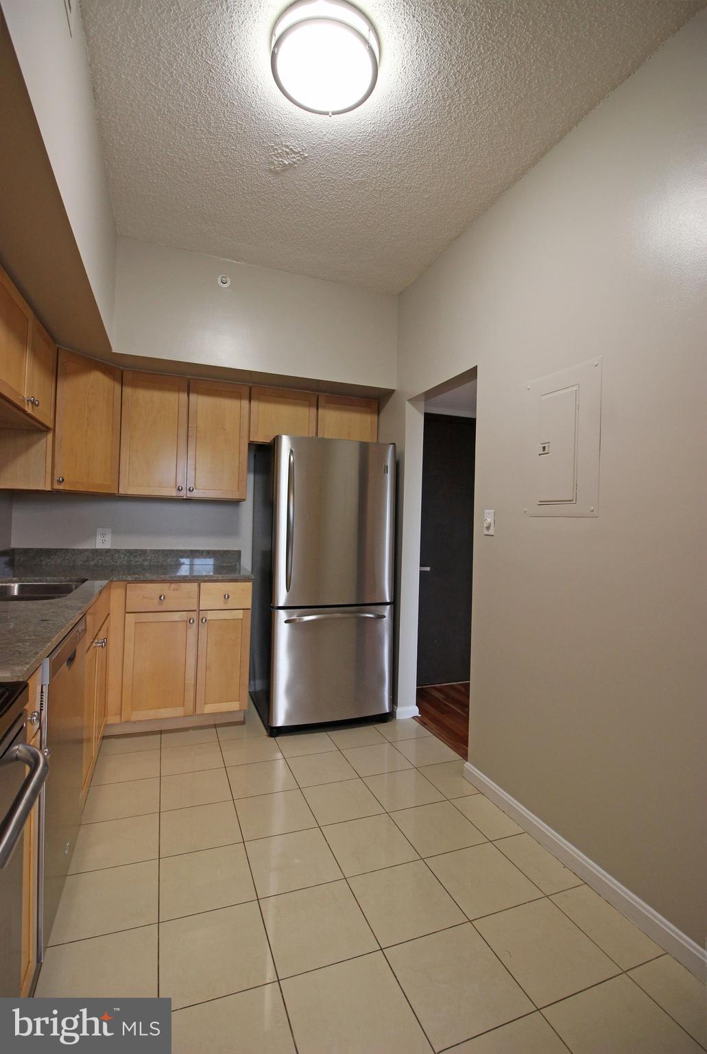 RENAISSANCE - Residential Lease