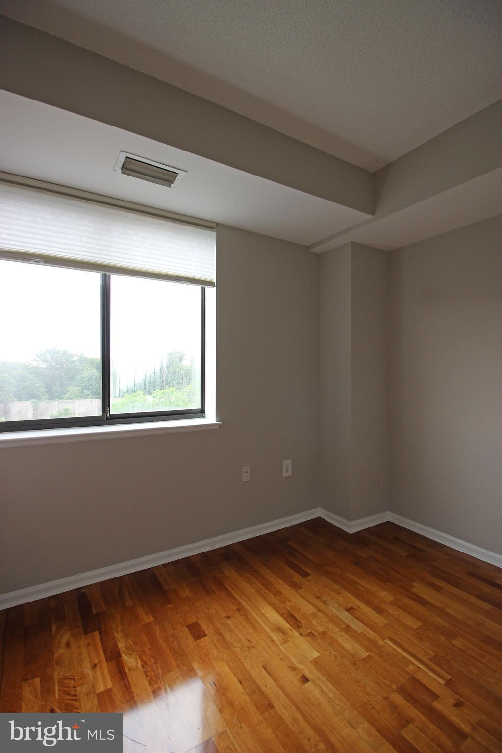 RENAISSANCE - Residential Lease