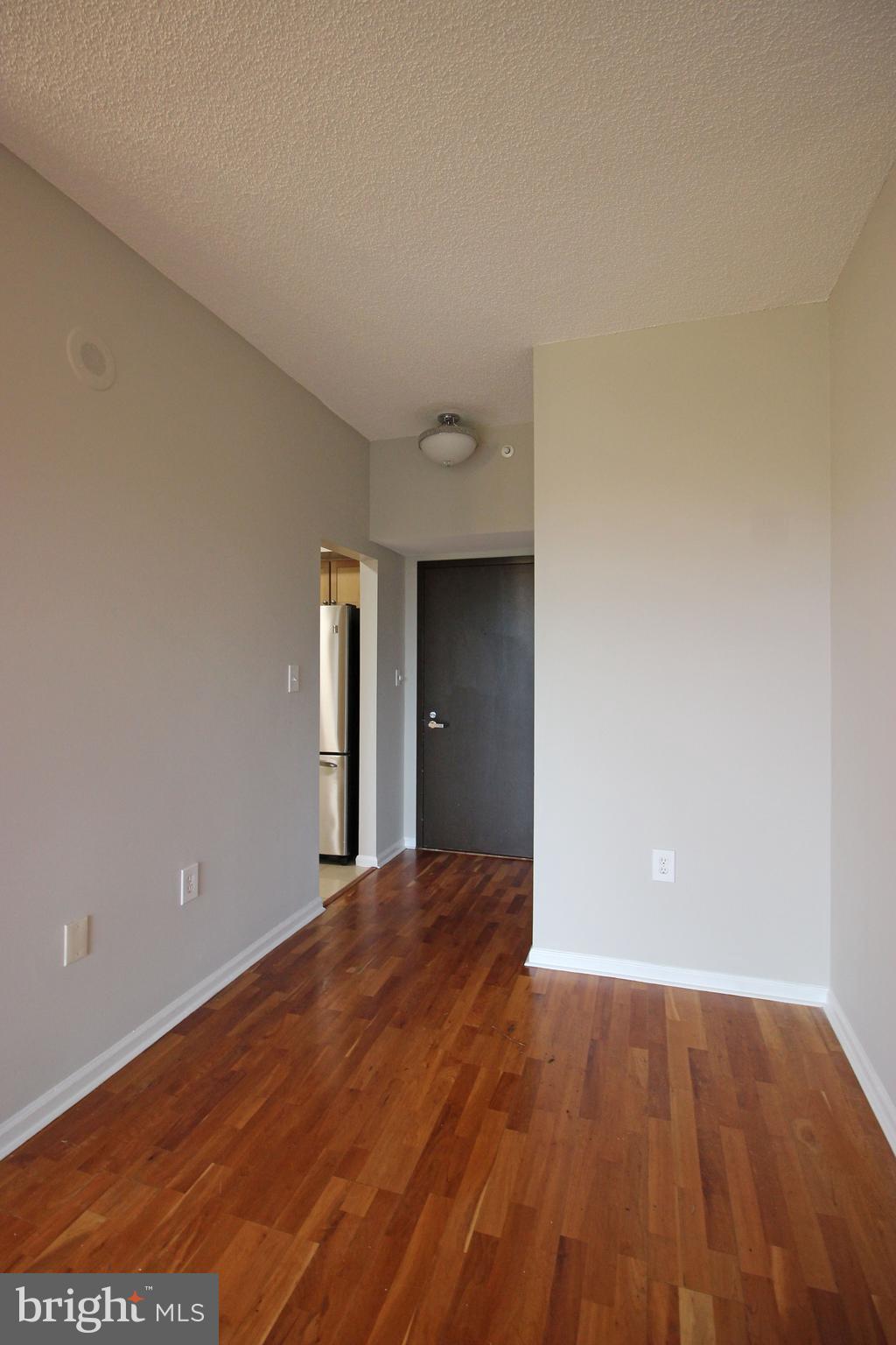 RENAISSANCE - Residential Lease