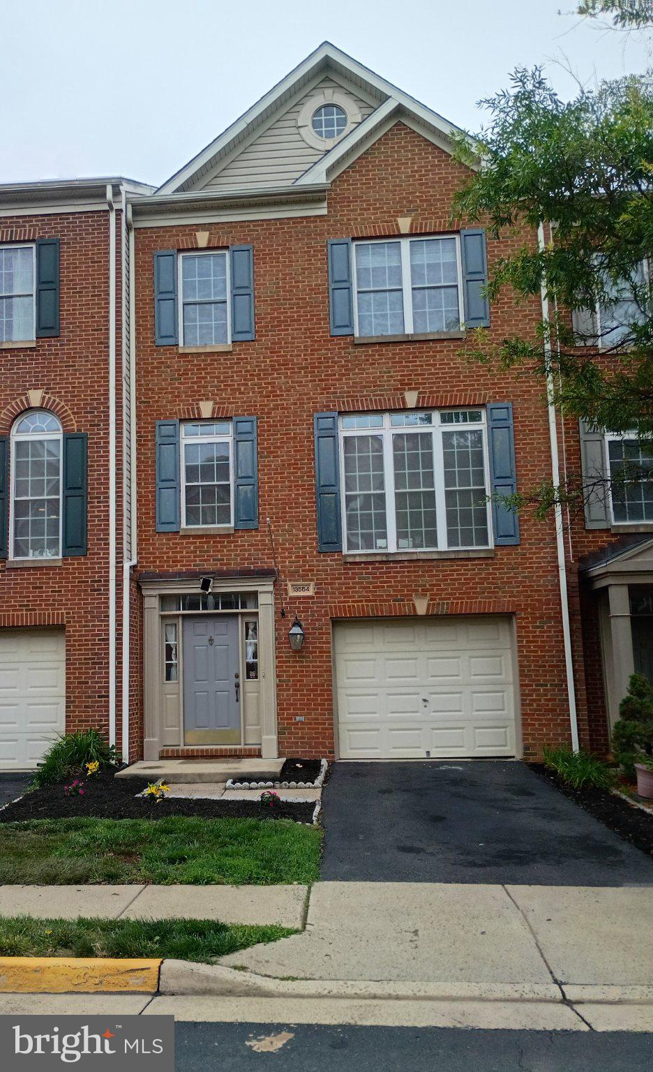 FAIRCREST - Residential
