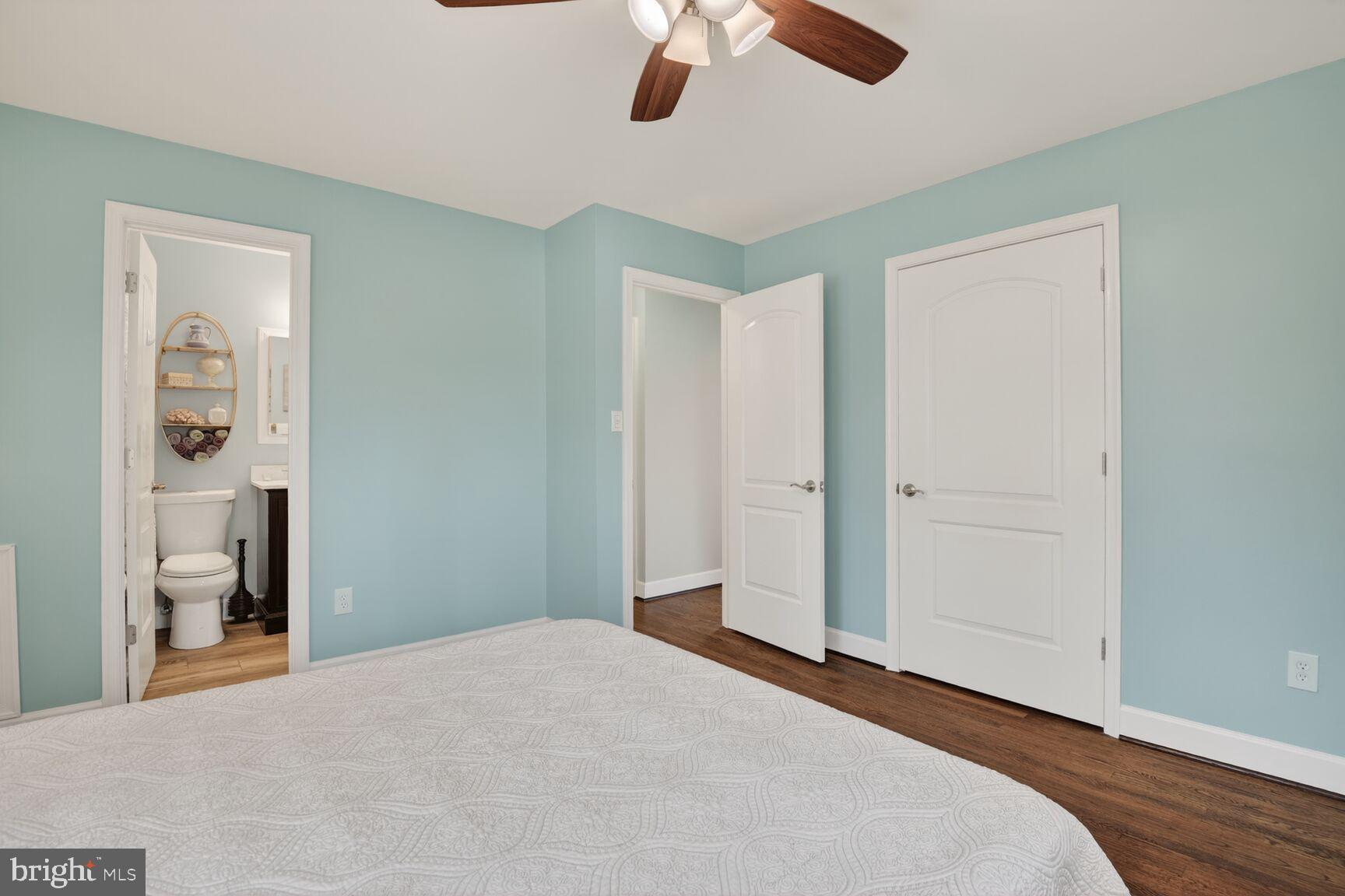 MANOR WOODS - Residential