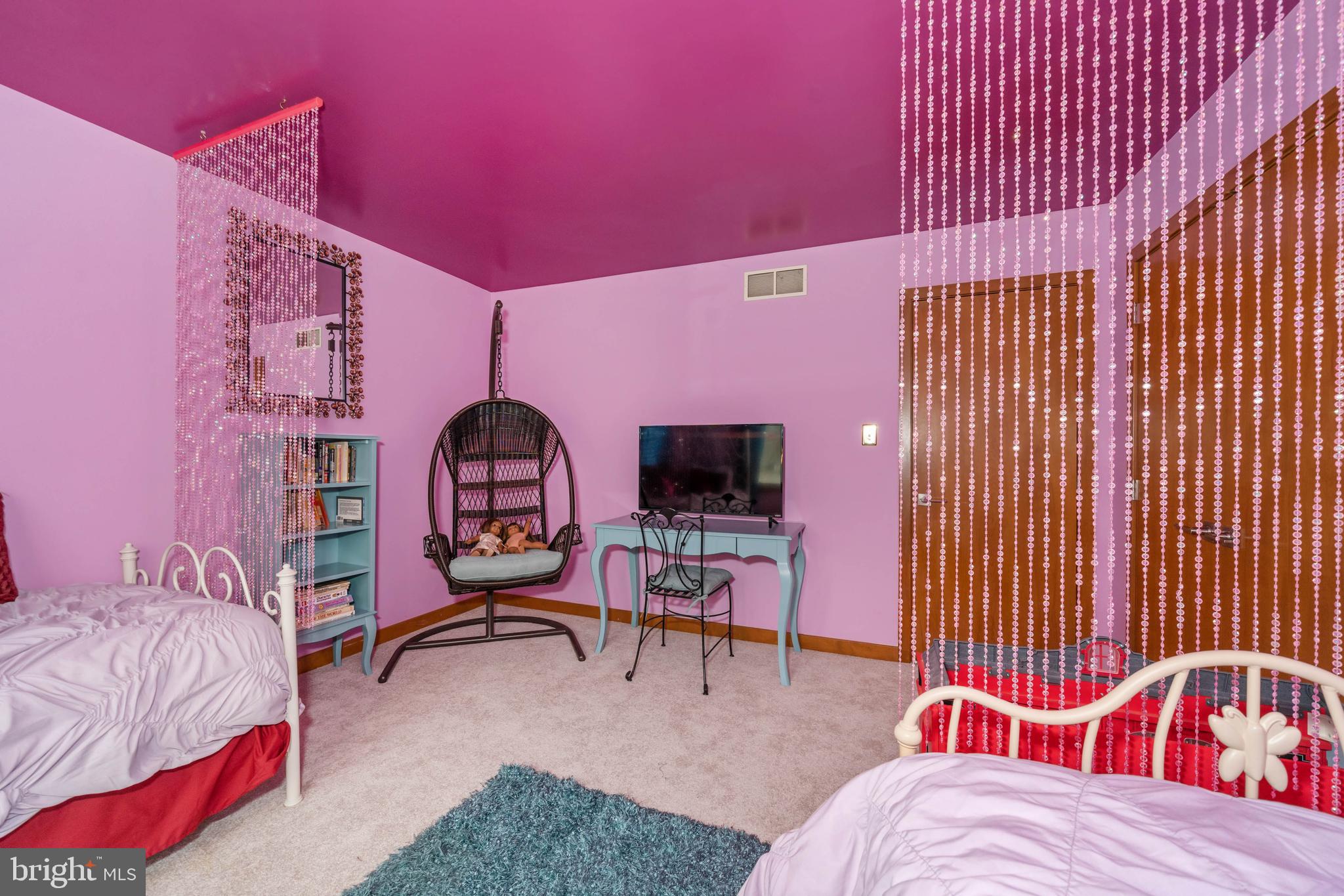 RADLEY RUN - Residential